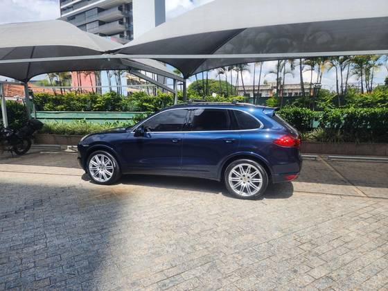 PORSCHE CAYENNE 4.8 S 4X4 V8 32V TURBO GASOLINA 4P TIPTRONIC